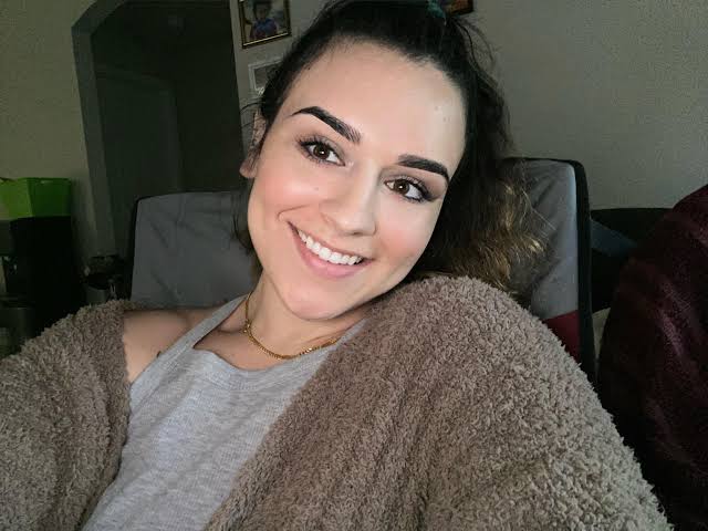 <strong>Valeria M. </strong>[Verified purchase]